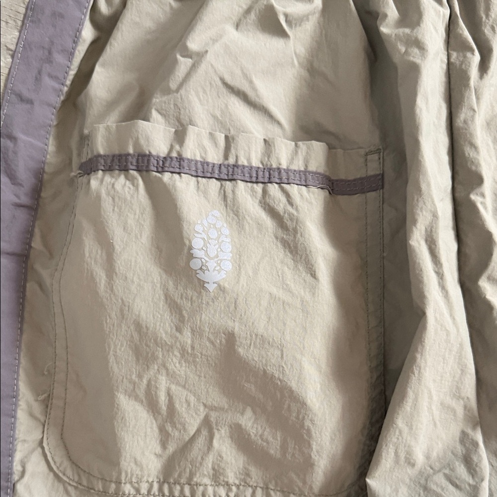 FP Movement by Free People Olive Green Pants with Gray Side Panels - Picture 6 of 8